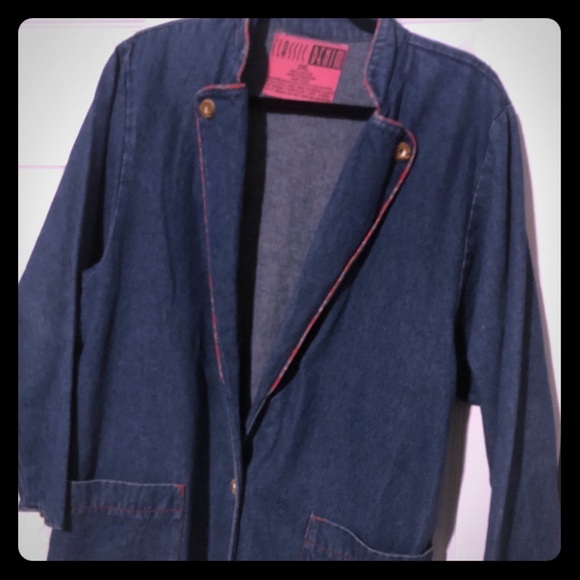 CLASSIC DENIM Jacket - Picture 1 of 7
